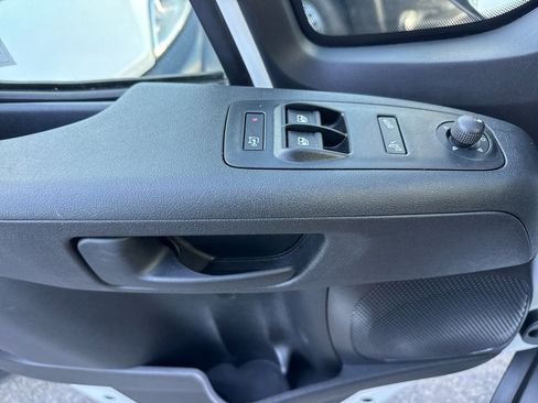 Used 2026 RAM ProMaster 2500 w/ Convenience Group FWD image 11