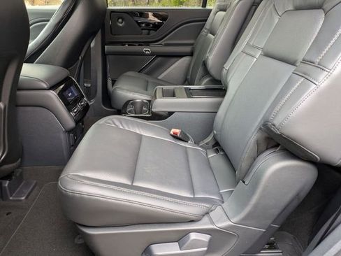 New 2026 Lincoln Aviator Reserve w/ Illumination Package image 17