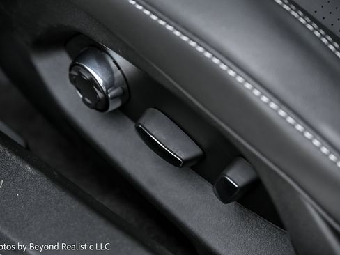 Used 2024 Chevrolet Corvette E-Ray image 32