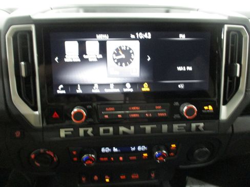 New 2026 Nissan Frontier SV w/ SV Convenience Package AWD/4WD image 33