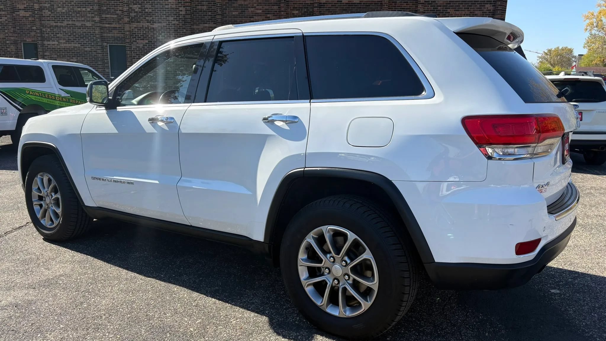 Used 2014 Jeep Grand Cherokee Limited AWD/4WD image 6