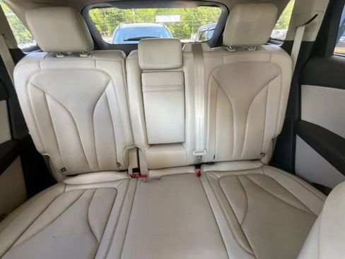 Used 2019 Lincoln Nautilus Reserve w/ Cargo Utility Package FWD image 16