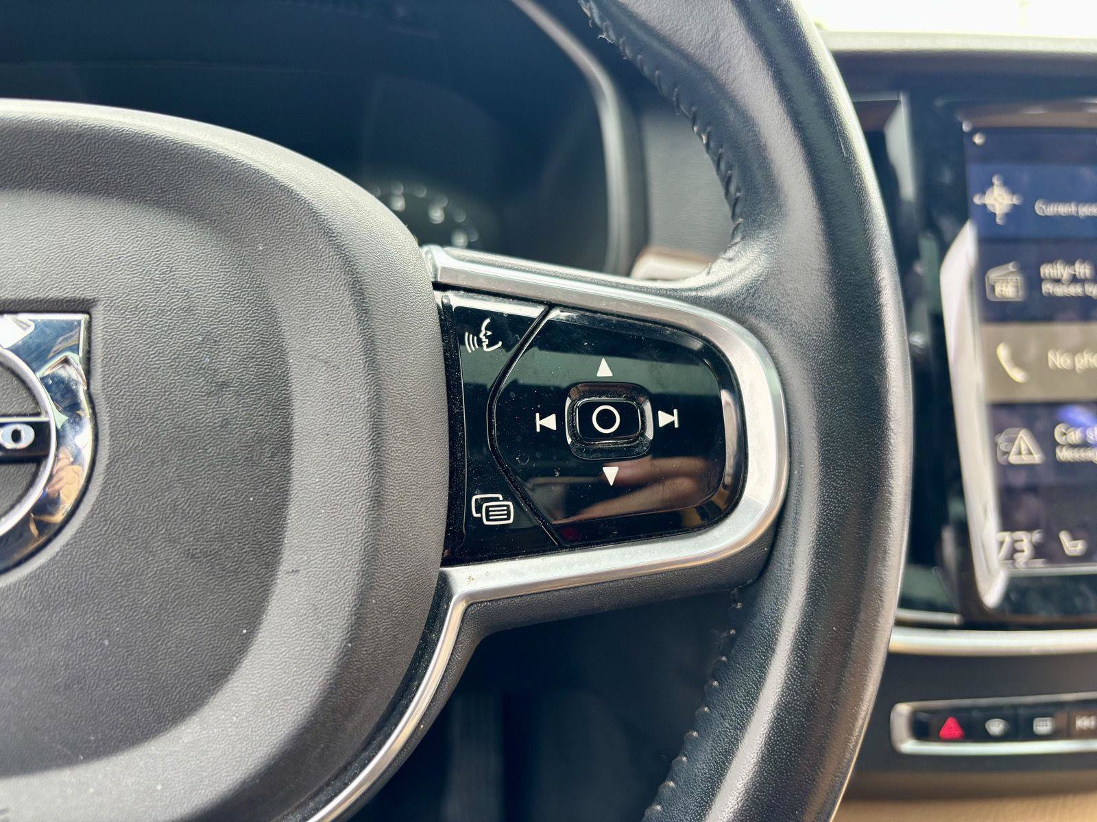 Used 2017 Volvo S90 T6 Momentum w/ Vision Package AWD/4WD image 26