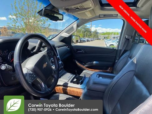 Used 2017 Chevrolet Suburban Premier AWD/4WD image 10