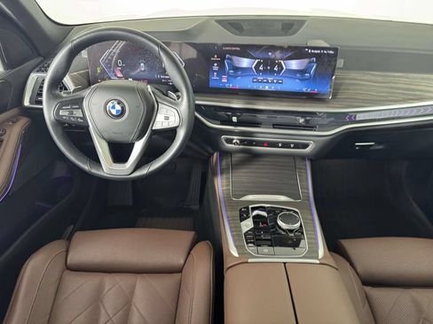 Used 2024 BMW X5 xDrive40i AWD/4WD image 5