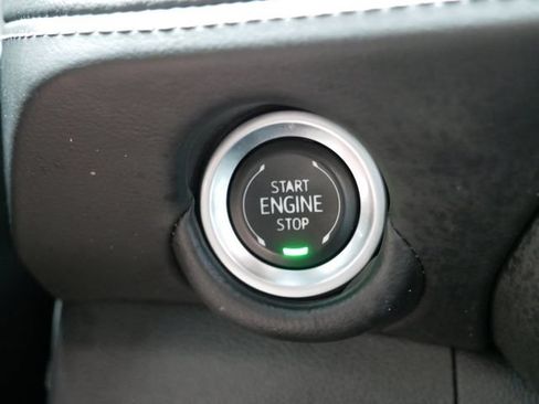 Used 2025 Chevrolet Suburban LS AWD/4WD image 22