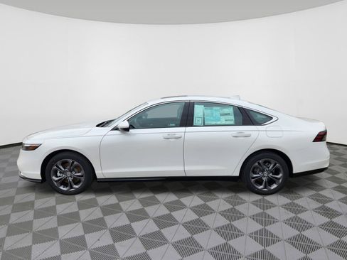 New 2025 Honda Accord EX-L image 5