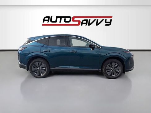 Used 2025 Nissan Murano SL AWD/4WD image 8