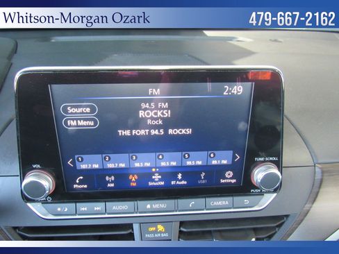 Used 2024 Nissan Altima 2.5 SV image 35