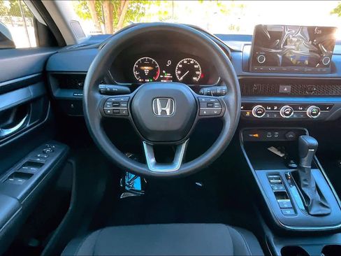 Used 2024 Honda CR-V EX image 6
