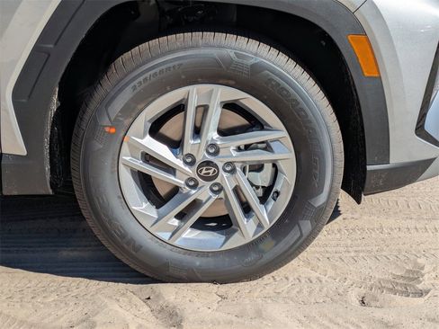 New 2026 Hyundai Tucson SE image 10