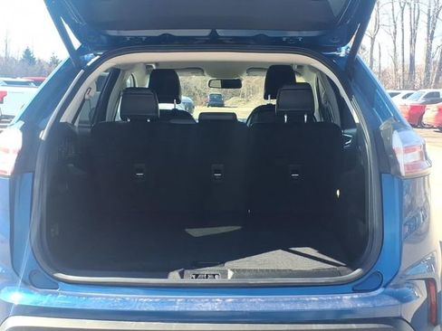Used 2024 Ford Edge SEL w/ Convenience Package image 6