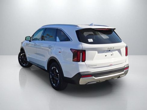 New 2026 Kia Sorento S FWD image 8