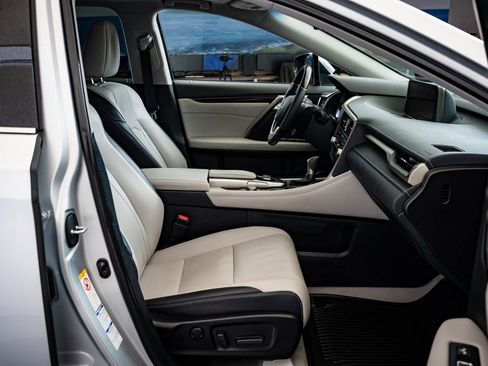 Used 2017 Lexus RX 350 AWD image 21