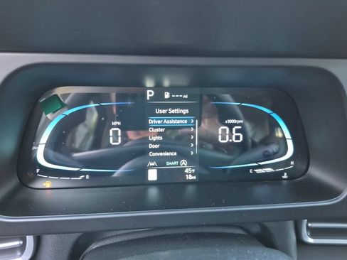 New 2026 Hyundai Elantra SE FWD image 27