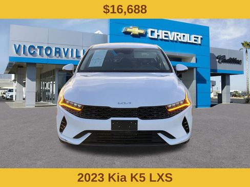 Used 2023 Kia K5 LXS image 2