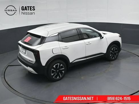Certified 2025 Nissan Kicks SR AWD/4WD image 44