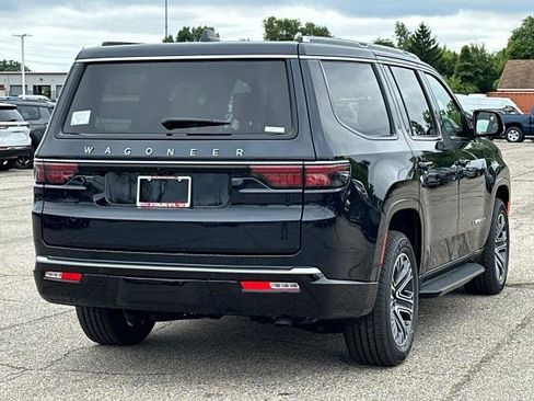 New 2025 Jeep Wagoneer 4WD w/ Premium Group I image 3