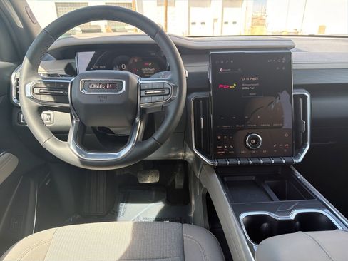 New 2026 GMC Acadia Elevation image 25