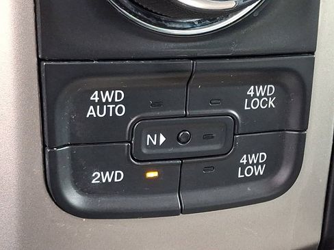 Used 2017 RAM 1500 Big Horn image 23