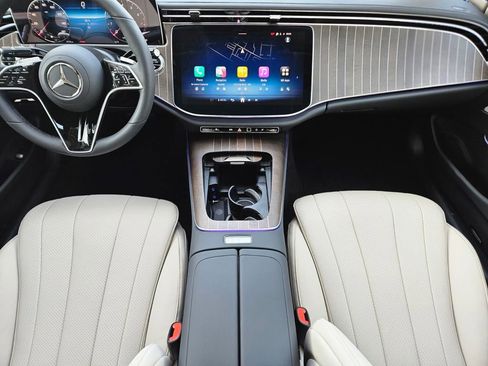 New 2026 Mercedes-Benz E 350 4MATIC Sedan image 14