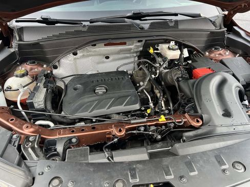 Used 2021 Chevrolet TrailBlazer LT w/ Convenience Package image 9