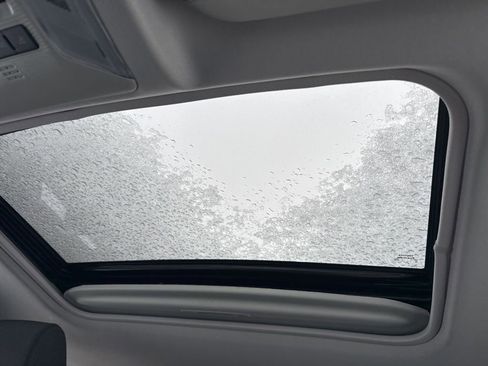 Used 2023 Toyota RAV4 XLE image 23