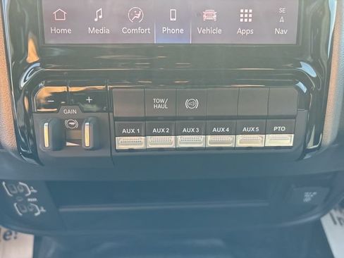 New 2026 RAM 4500 4x4 Crew Cab DRW image 73