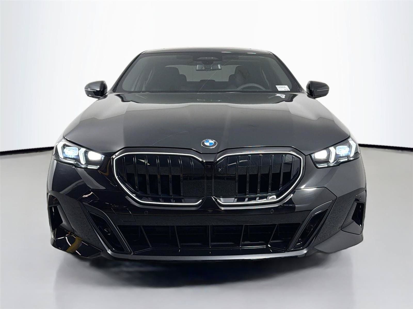 New 2026 BMW 530i w/ M Sport Package RWD image 4