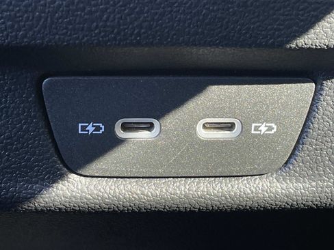 New 2026 Volkswagen Tiguan SE AWD/4WD image 13