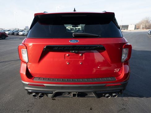 Used 2023 Ford Explorer ST w/ Equipment Group 401A image 5