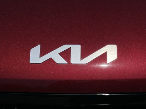 New 2026 Kia Carnival FWD image 20
