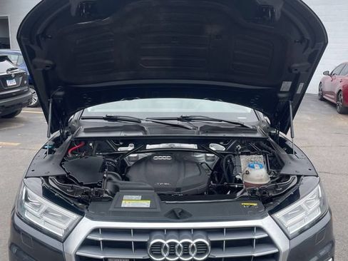 Used 2018 Audi Q5 Premium AWD/4WD image 37