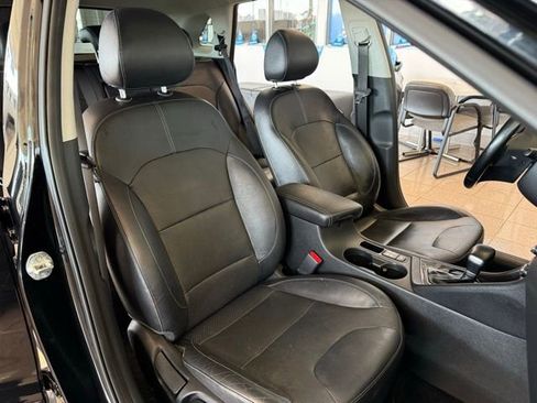 Used 2018 Kia Niro EX w/ EX Premium Package image 26