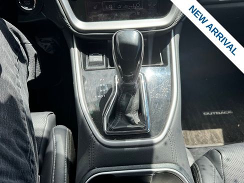 Used 2024 Subaru Outback Limited w/ Popular Package #2 AWD/4WD image 26