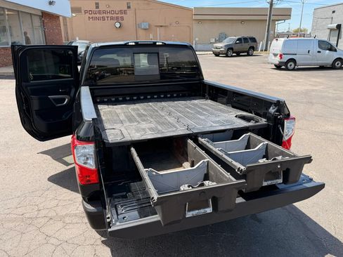 Used 2021 Nissan Titan SV w/ SV Convenience Package AWD/4WD image 15