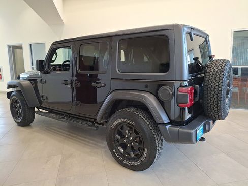 Used 2021 Jeep Wrangler Unlimited Sport image 4