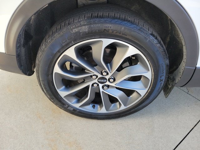 Certified 2023 Lincoln Nautilus Reserve AWD/4WD image 16