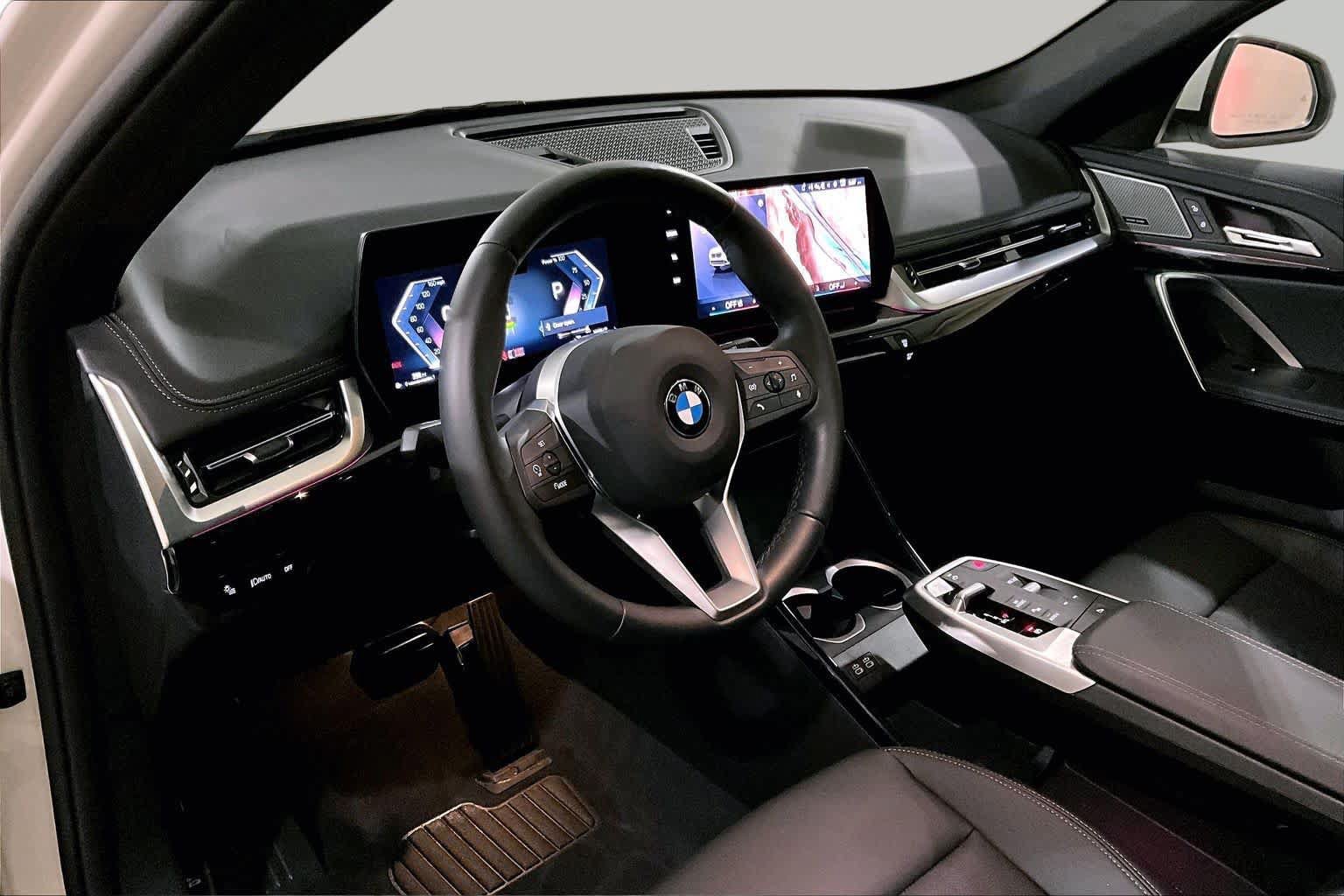 Used 2026 BMW X1 xDrive28i w/ Convenience Package AWD/4WD image 17