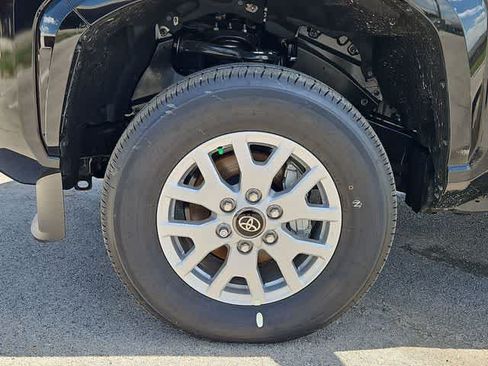 Used 2026 Toyota Tacoma SR5 RWD image 13