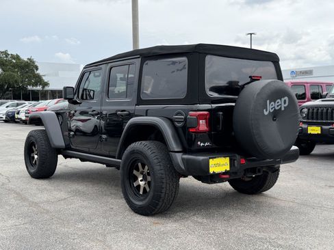 Used 2020 Jeep Wrangler Unlimited Rubicon AWD/4WD image 3