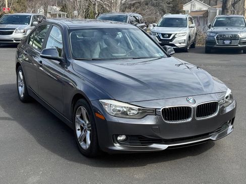Used 2013 BMW 328i xDrive 328i xDrive AWD 4dr Sedan image 2