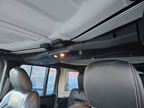 Used 2024 Jeep Wrangler Sport image 46