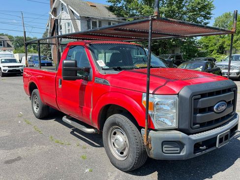 Used 2016 Ford F250 XL RWD image 2