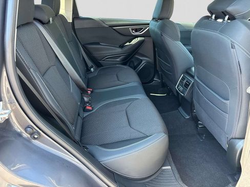 Certified 2023 Subaru Forester Premium AWD/4WD image 19