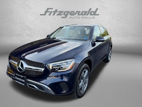 Used 2021 Mercedes-Benz GLC 300 4MATIC image 2