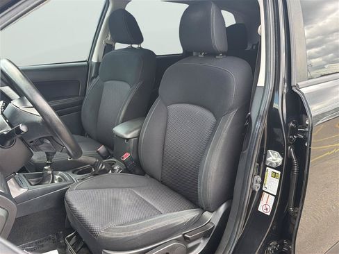 Used 2016 Subaru Forester 2.5i AWD/4WD image 14