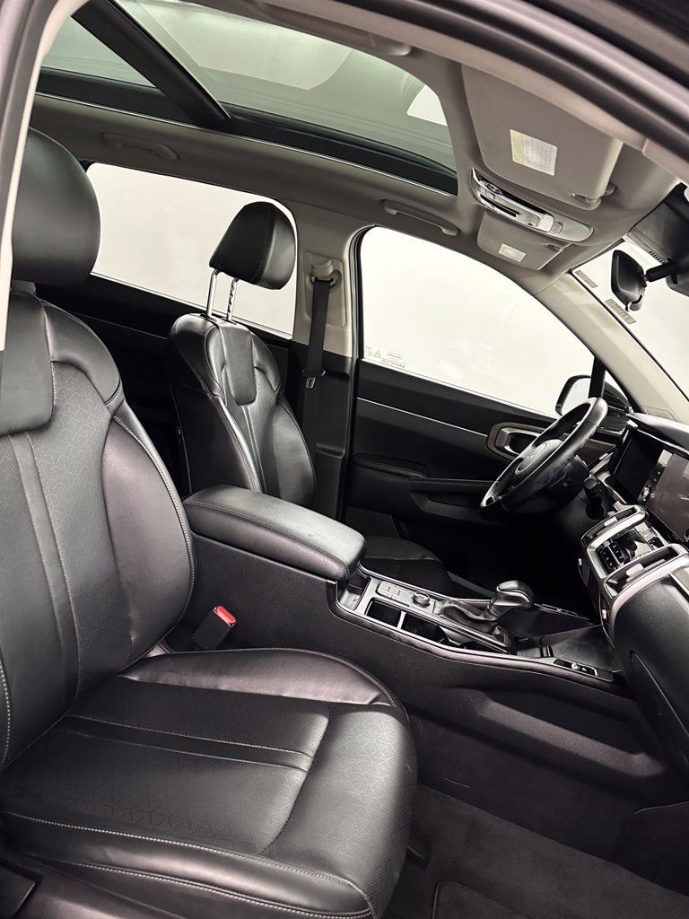 Used 2022 Kia Sorento S w/ Panoramic Sunroof Package AWD/4WD image 38