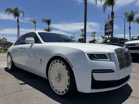 Used 2022 Rolls-Royce Ghost w/ Ghost Package AWD/4WD image 9