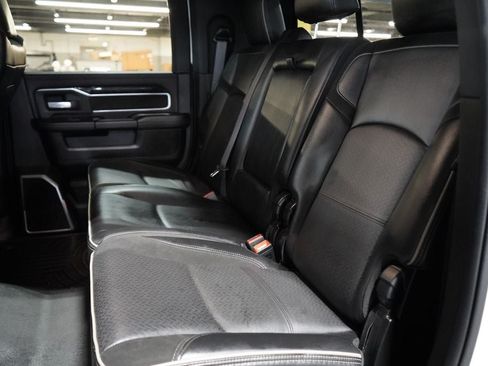 Used 2019 RAM 2500 Laramie w/ Night Edition AWD/4WD image 24